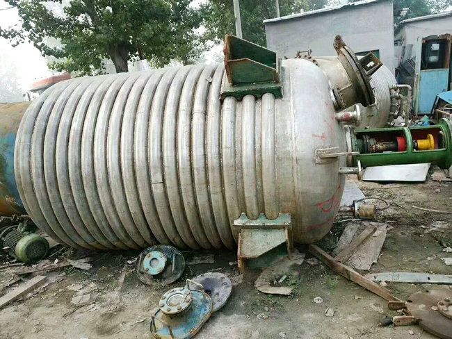 外盤管不銹鋼反應(yīng)釜回收